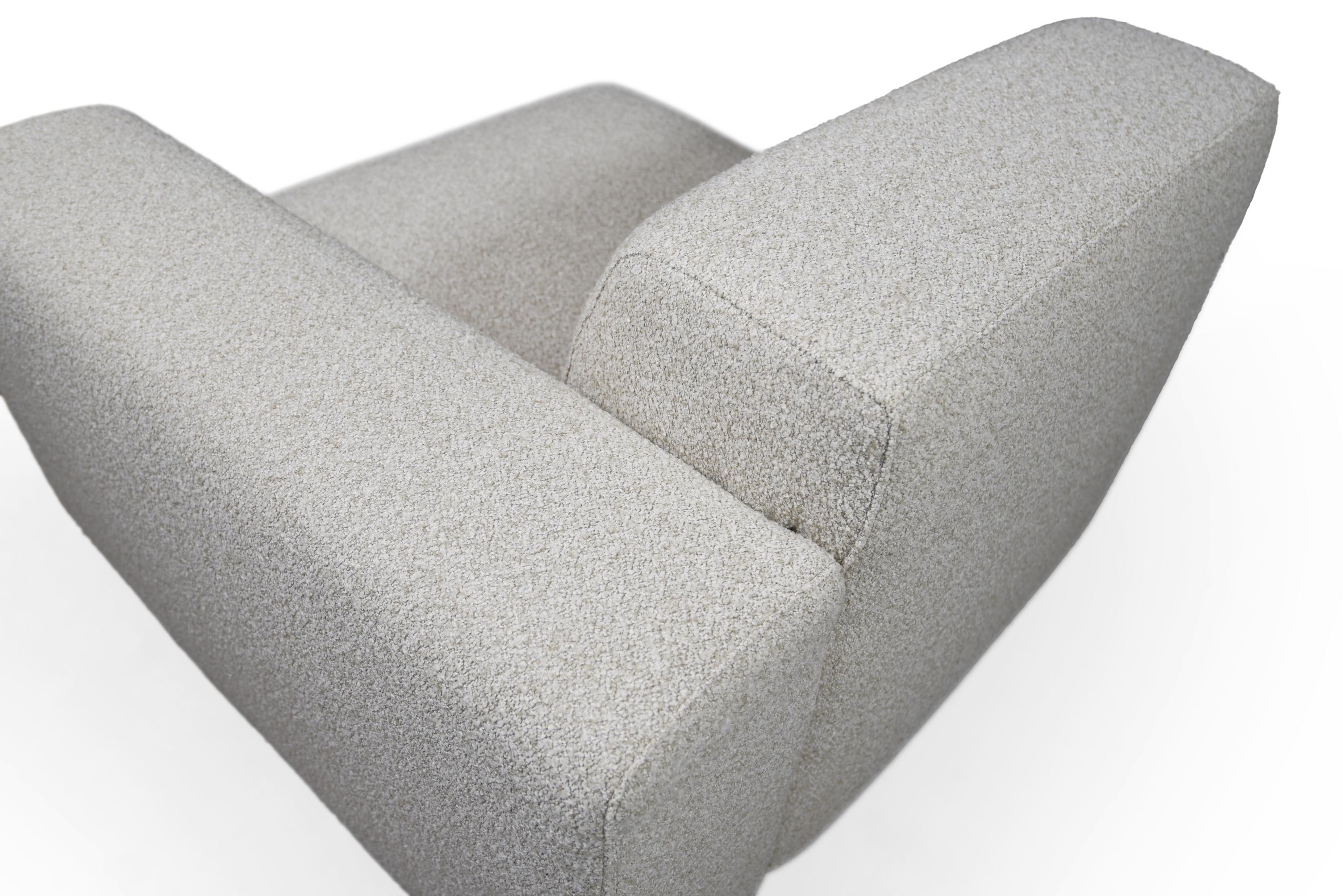 SOFA JUDY