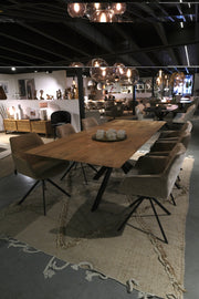 EETTAFEL JUTTA RECHT SPIDER
