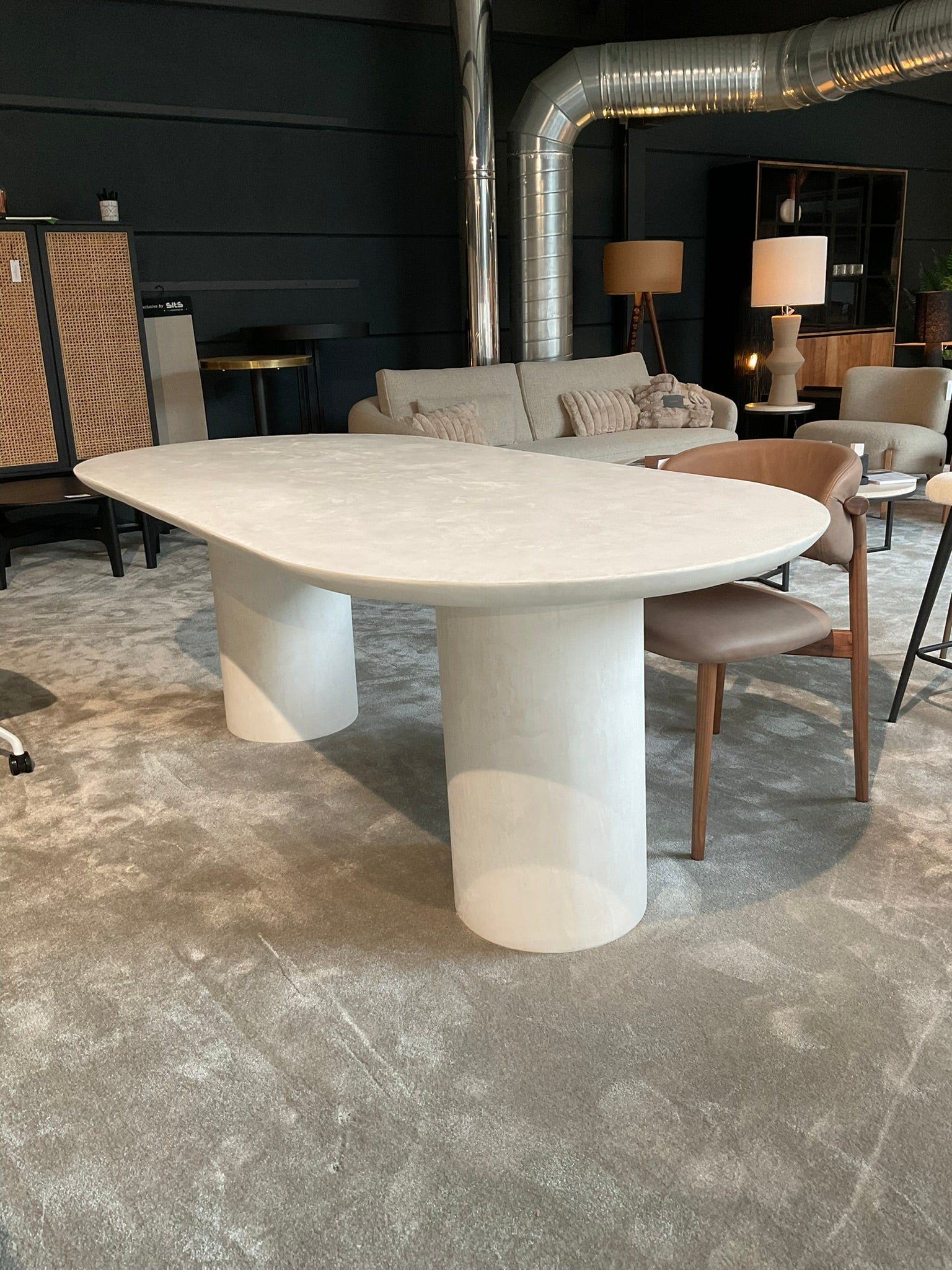 MORTEX EETTAFEL OVAAL