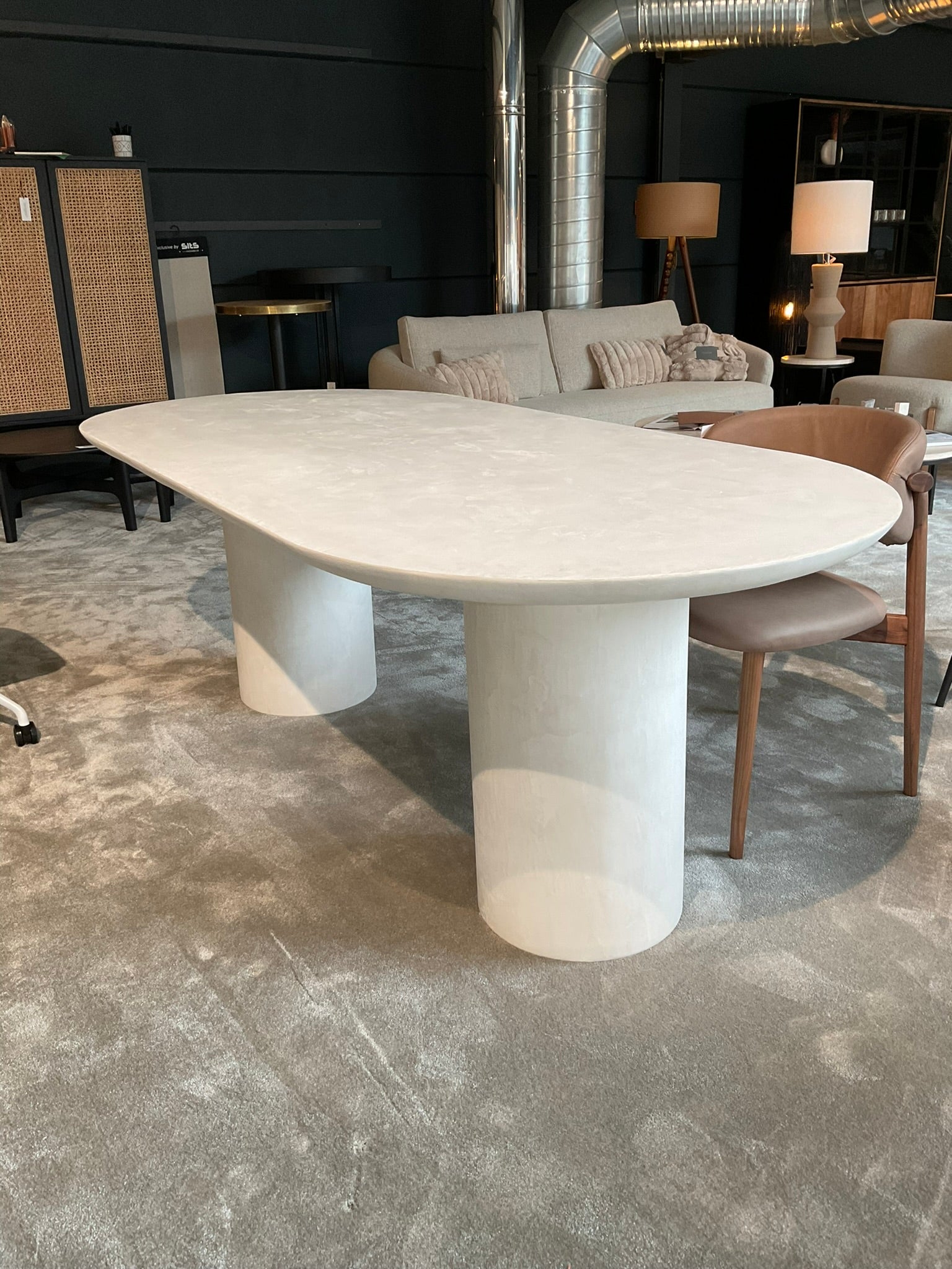 MORTEX EETTAFEL OVAAL
